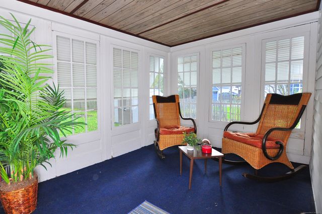 30 Lovell Avenue, Windsor, CT 06095