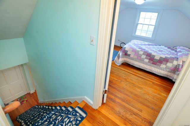 30 Lovell Avenue, Windsor, CT 06095