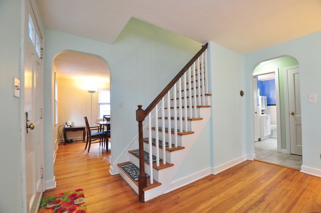 30 Lovell Avenue, Windsor, CT 06095