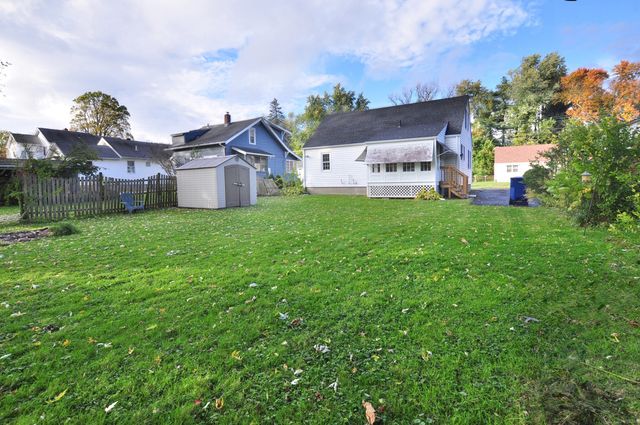 30 Lovell Avenue, Windsor, CT 06095