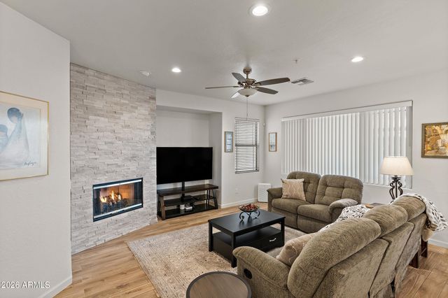 11500 E COCHISE Drive 1071, Scottsdale, AZ 85259