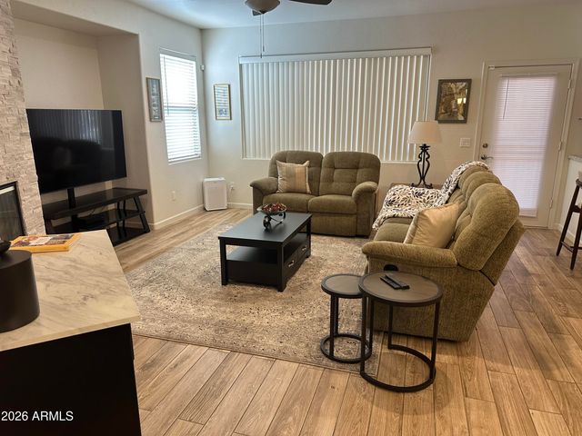 11500 E COCHISE Drive 1071, Scottsdale, AZ 85259