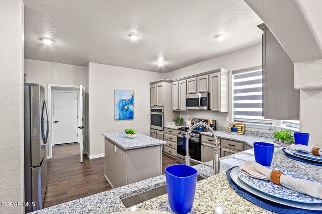 3121 TIERRA PAOLA Lane, El Paso, TX 79938