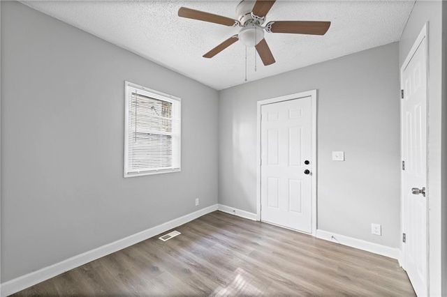 2509 E 37th Street, Kansas City, MO 64128