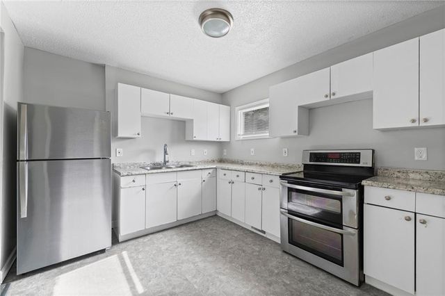 2509 E 37th Street, Kansas City, MO 64128