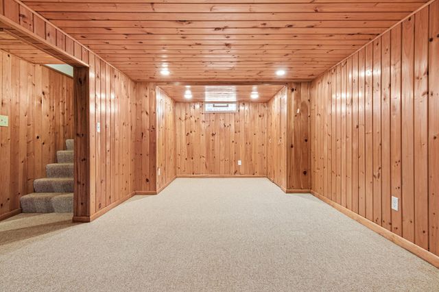 4936 Abbott Avenue N, Brooklyn Center, MN 55429