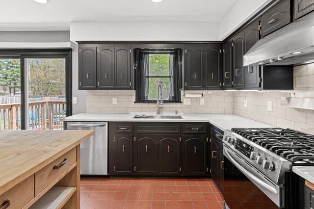 4936 Abbott Avenue N, Brooklyn Center, MN 55429