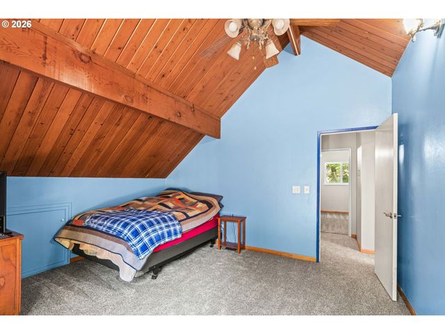 24466 BOLTON HILL Rd, Veneta, OR 97487