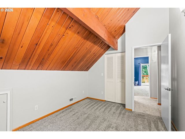 24466 BOLTON HILL Rd, Veneta, OR 97487