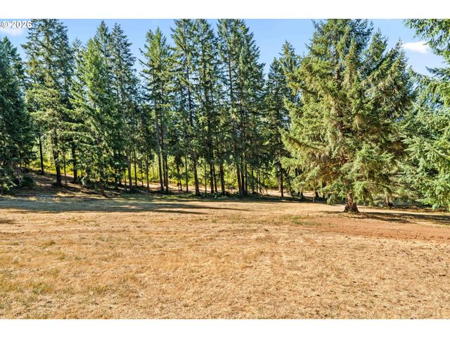 24466 BOLTON HILL Rd, Veneta, OR 97487