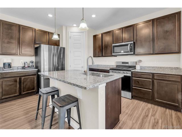2299 Villageview Ln, Castle Rock, CO 80104