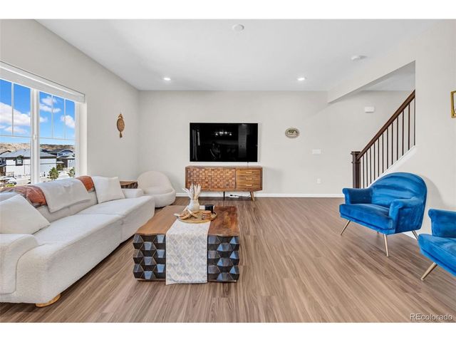2299 Villageview Ln, Castle Rock, CO 80104