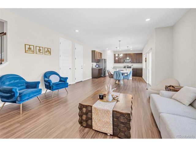 2299 Villageview Ln, Castle Rock, CO 80104