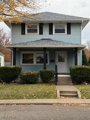 820 Sheffield Avenue NE, Massillon, OH 44646