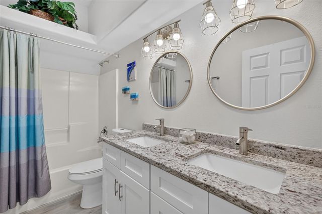 21725 KING RICHARDS WAY, Leesburg, FL 34748