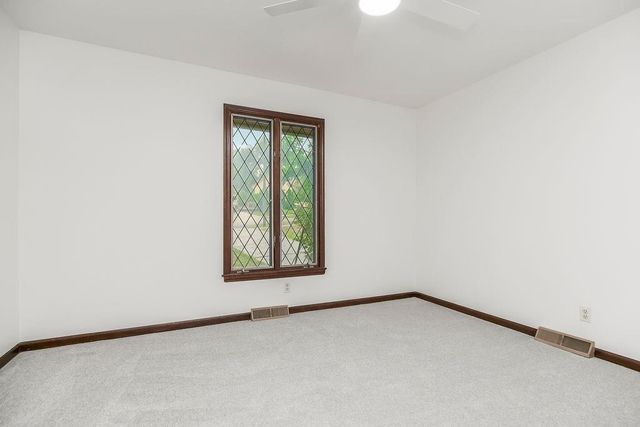 5768 Cottage Avenue, Kansas City, MO 64133