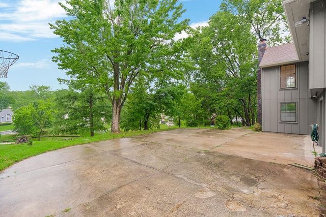 5768 Cottage Avenue, Kansas City, MO 64133