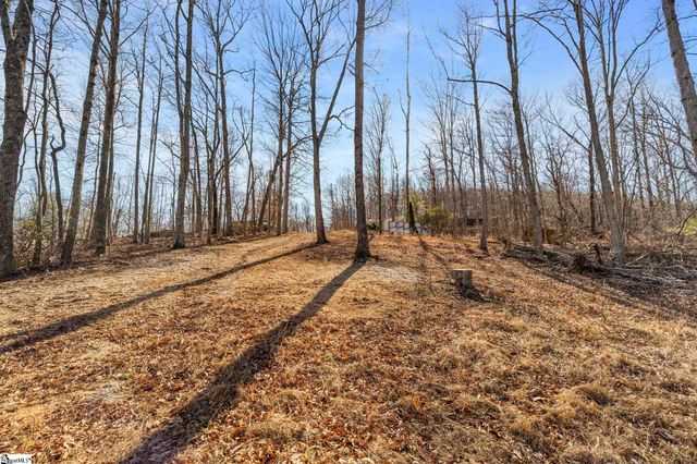 314 Mountain Lake Lane, Travelers Rest, SC 29690