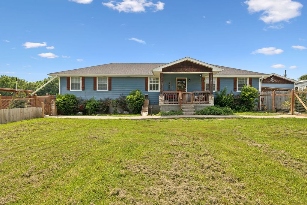 3885 Highway 231, S, Castalian Springs, TN 37031