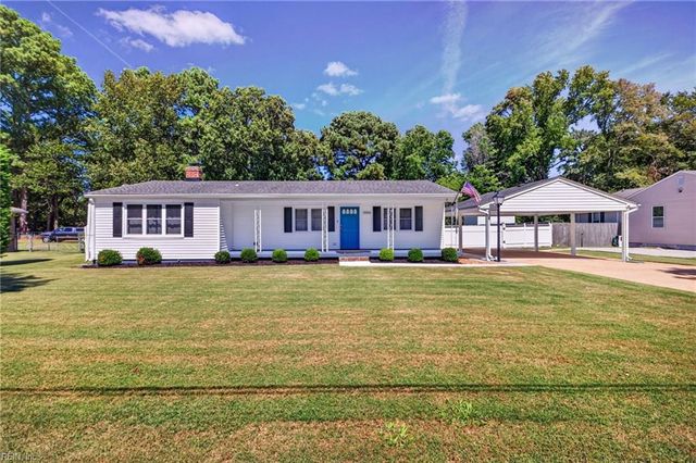220 Marion DR, Chesapeake, VA 23322