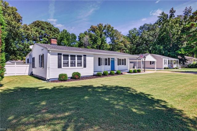 220 Marion DR, Chesapeake, VA 23322