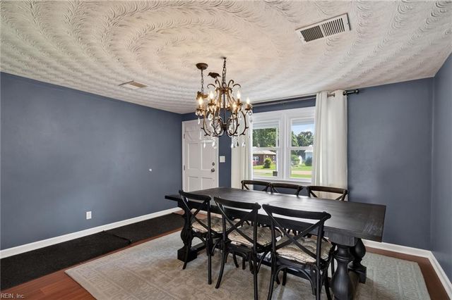 220 Marion DR, Chesapeake, VA 23322