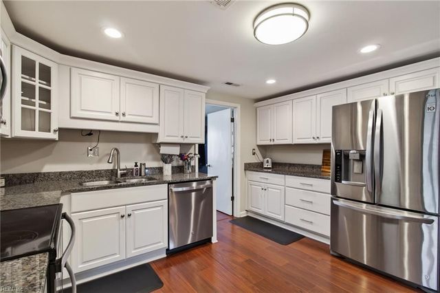 220 Marion DR, Chesapeake, VA 23322