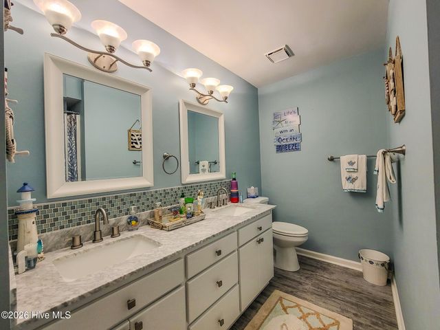 1896 New River Inlet Road 1306, Sneads Ferry, NC 28460
