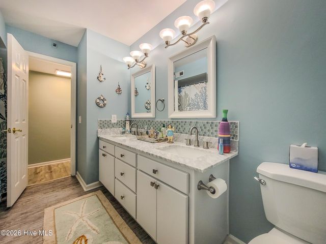 1896 New River Inlet Road 1306, Sneads Ferry, NC 28460