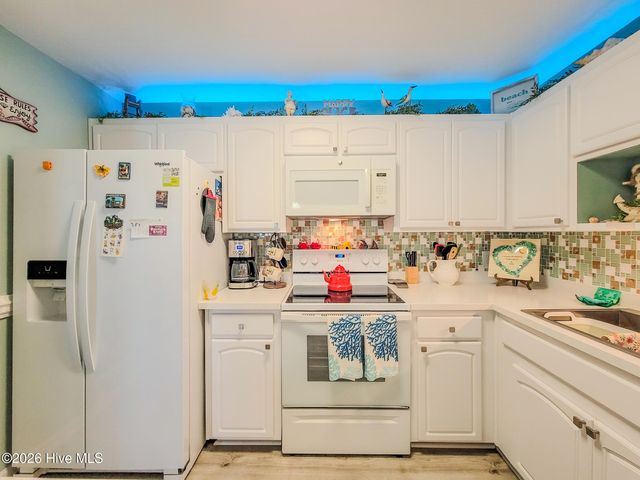1896 New River Inlet Road 1306, Sneads Ferry, NC 28460