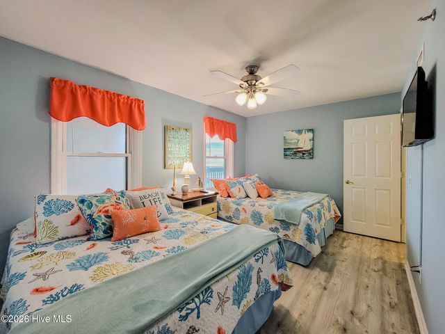 1896 New River Inlet Road 1306, Sneads Ferry, NC 28460
