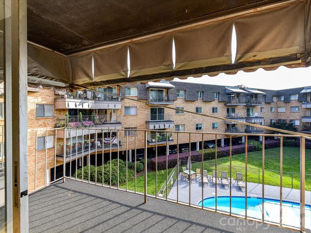 1323 Queens Road 308, Charlotte, NC 28207