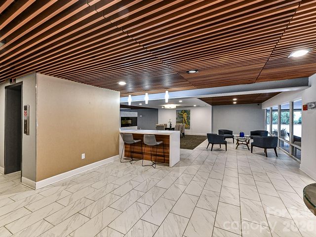 1323 Queens Road 308, Charlotte, NC 28207