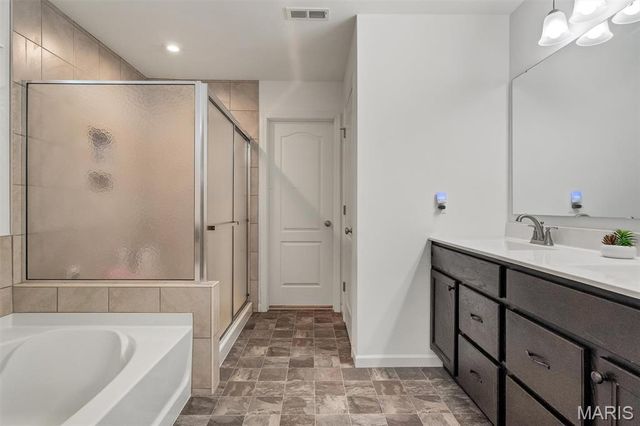 708 Kenmare Court, Dardenne Prairie, MO 63368