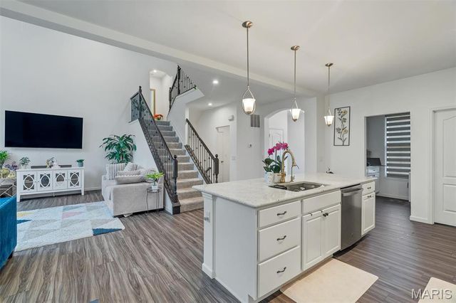 708 Kenmare Court, Dardenne Prairie, MO 63368