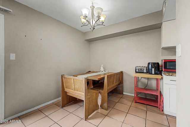 3404 W ECHO Lane, Phoenix, AZ 85051