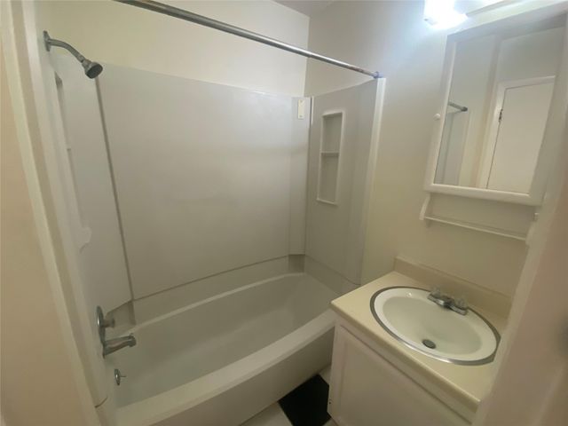 5302 Avenue G Ave A, Austin, TX 78751