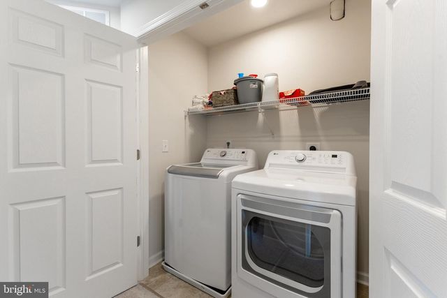 116 HIGHPOINT PARK DR, Pleasant Gap, PA 16823