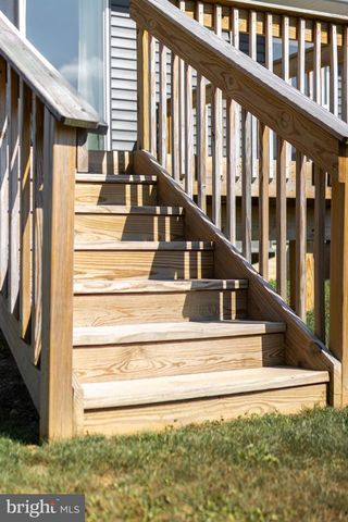 116 HIGHPOINT PARK DR, Pleasant Gap, PA 16823