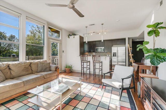 1320 Robert Browning ST 109, Austin, TX 78723