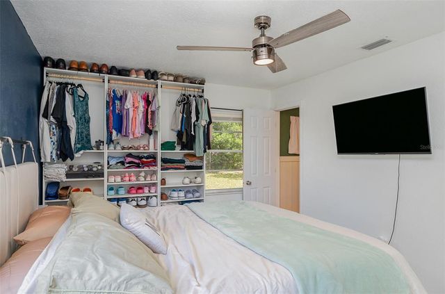 1419 VALENCIA COURT, Haines City, FL 33844