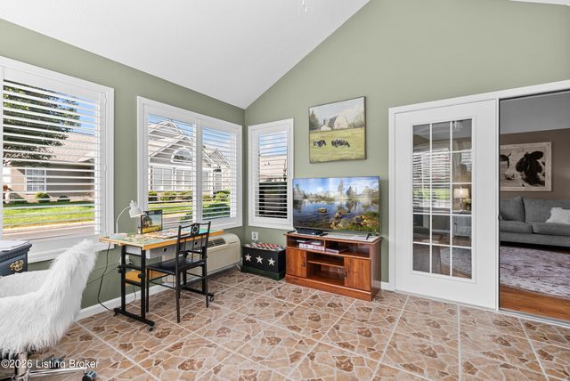 201 Troon Village Way, Louisville, KY 40245