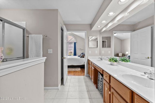 201 Troon Village Way, Louisville, KY 40245