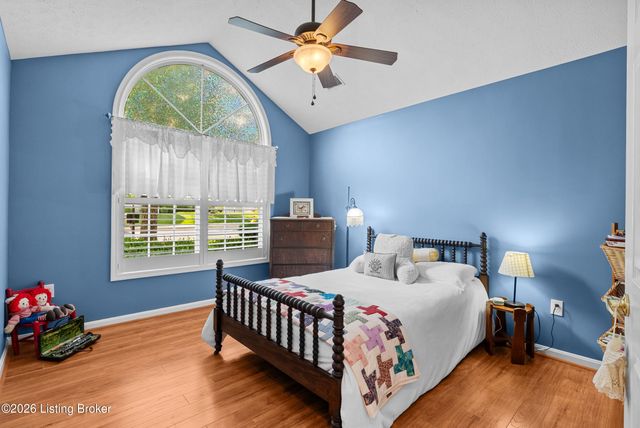 201 Troon Village Way, Louisville, KY 40245