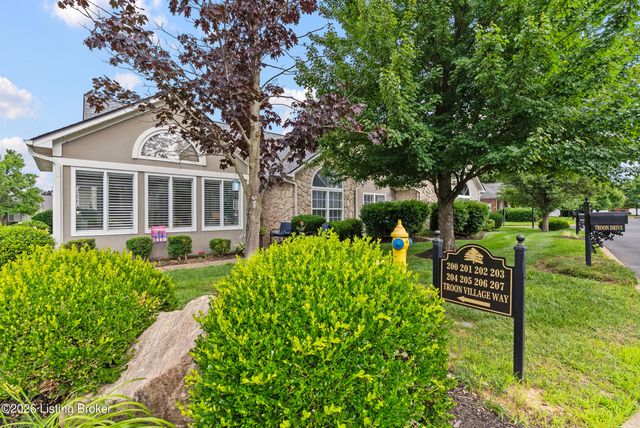 201 Troon Village Way, Louisville, KY 40245