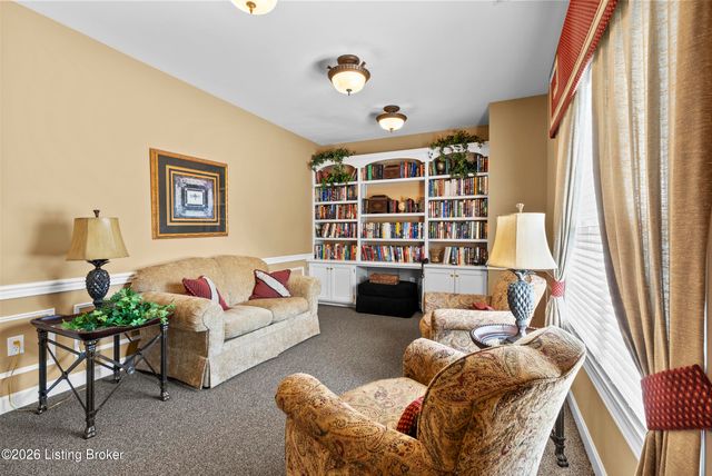 201 Troon Village Way, Louisville, KY 40245