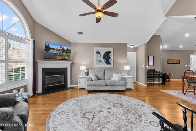 201 Troon Village Way, Louisville, KY 40245