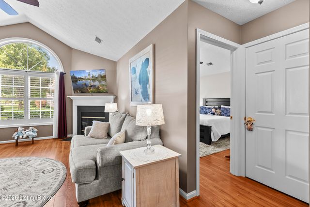 201 Troon Village Way, Louisville, KY 40245