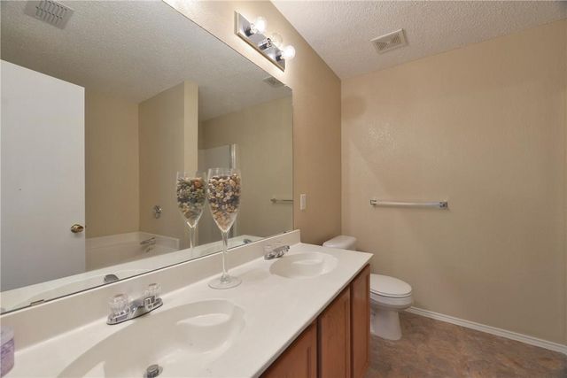 4054 Gray Fox Drive, Fort Worth, TX 76123