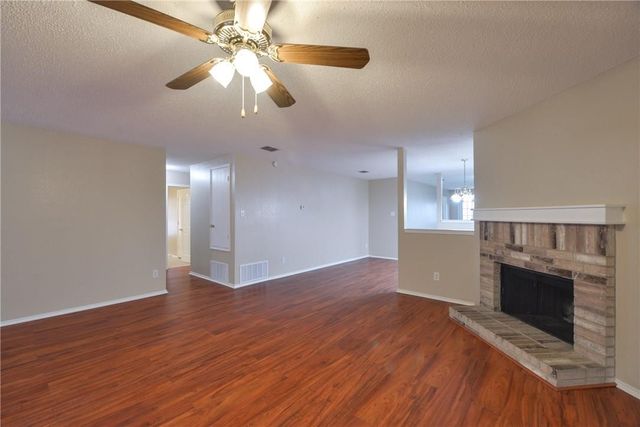 4054 Gray Fox Drive, Fort Worth, TX 76123